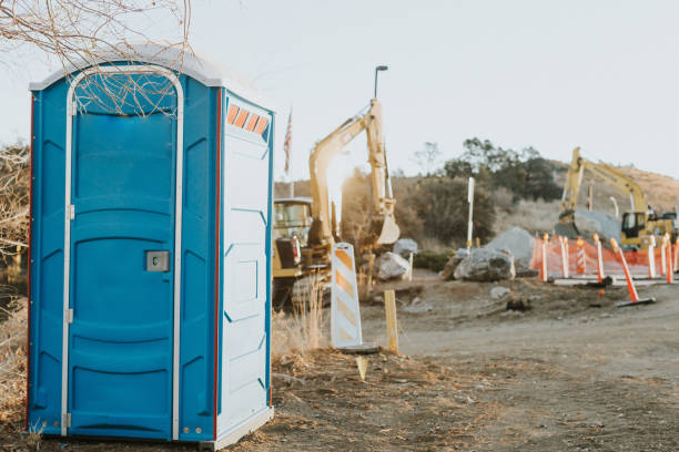 Best Portable restroom trailer rental  in Pelahatchie, MS